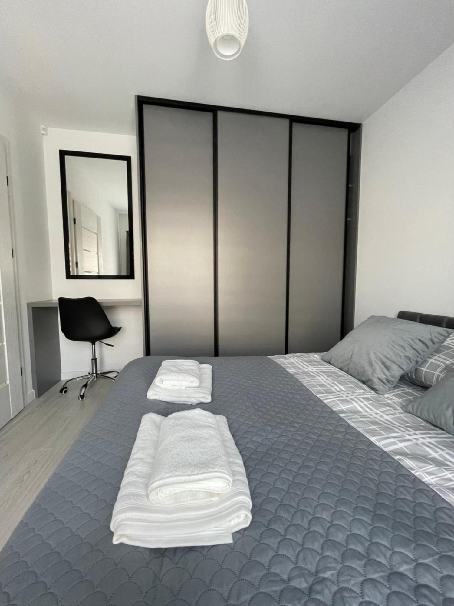 Apartament Luna Lägenhet Łańcut Exteriör bild